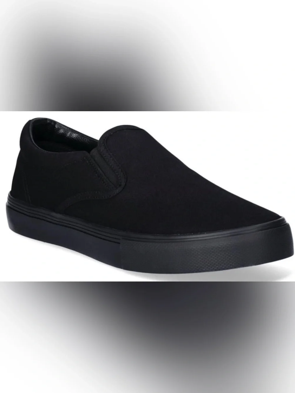 No Boundaries Men’s Clinton Slip on Casual Sneakers